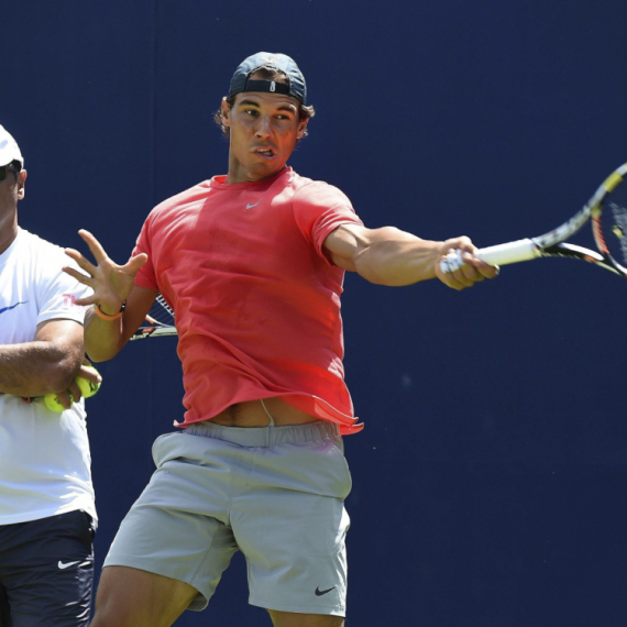 Toni Nadal: "Nisam se smejao na Rafine viceve"