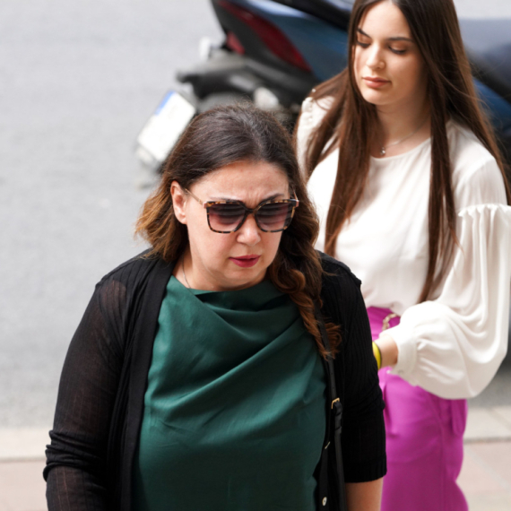 Posle pet sati završena sednica za razmatranje žalbi na presudu Kecmanovićima: Nastavak sutra FOTO