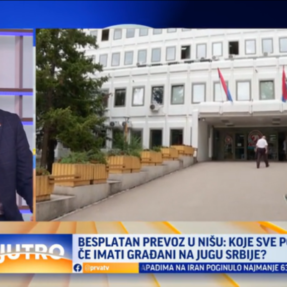 Dobre vesti za Nišlije: Besplatni javni prevoz i 20.000 za svakog đaka VIDEO