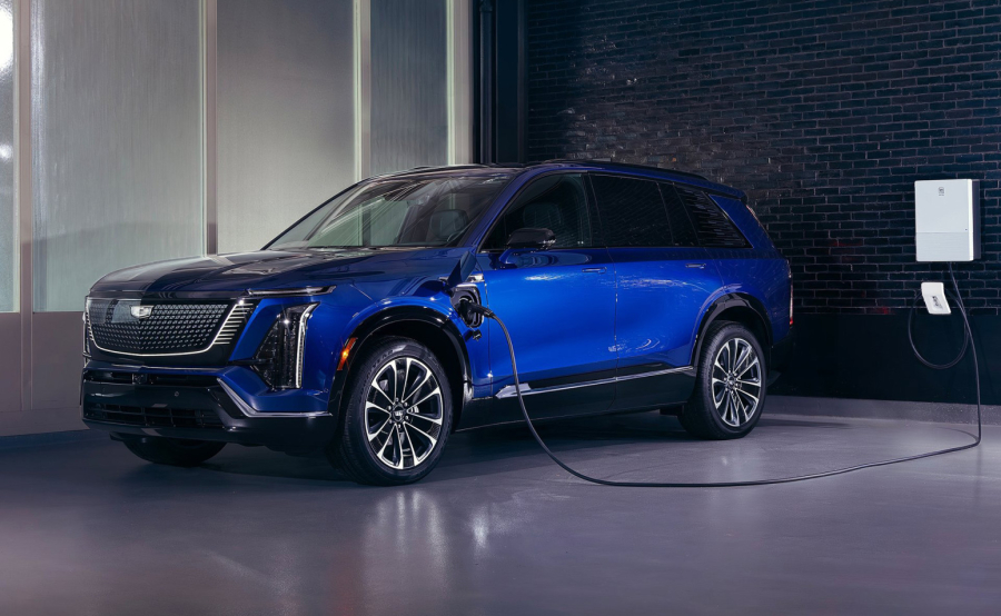 Američki proizvođač utvrđuje svoju poziciju u Evropi: Stiže luksuzni SUV sa 615 KS! FOTO