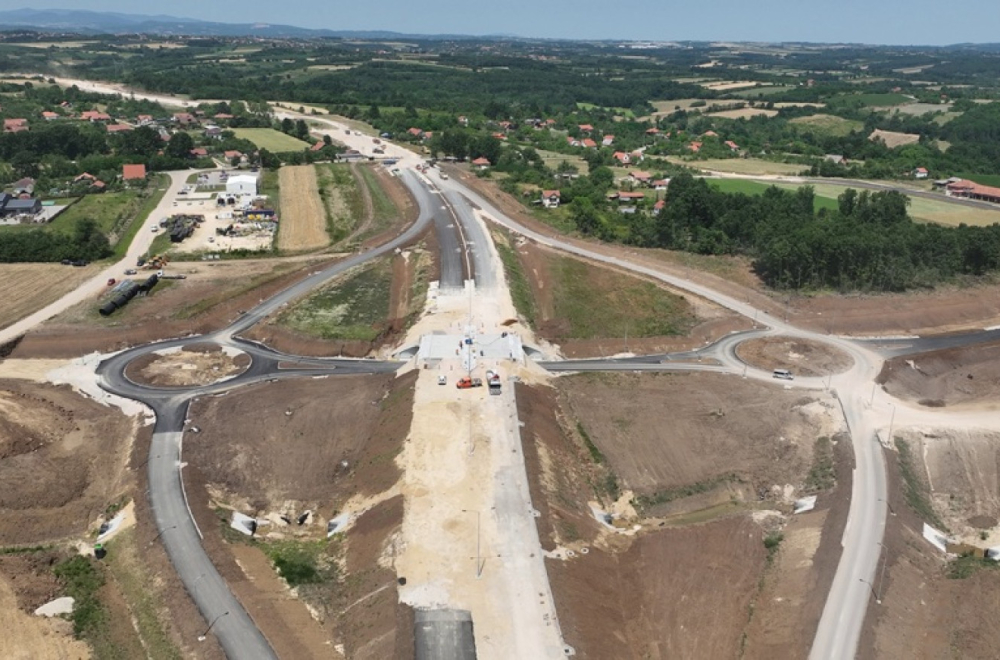 Radovi na trasi koja će spojiti grad sa Moravskim koridorom VIDEO
