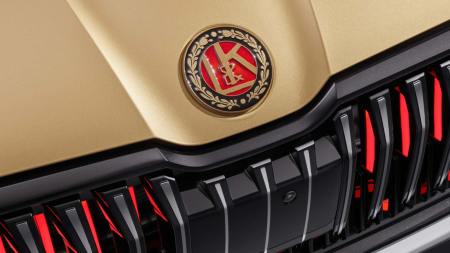 Škoda Superb postaje pikap: Unikatni L&K 130 povodom jubileja češkog brenda FOTO