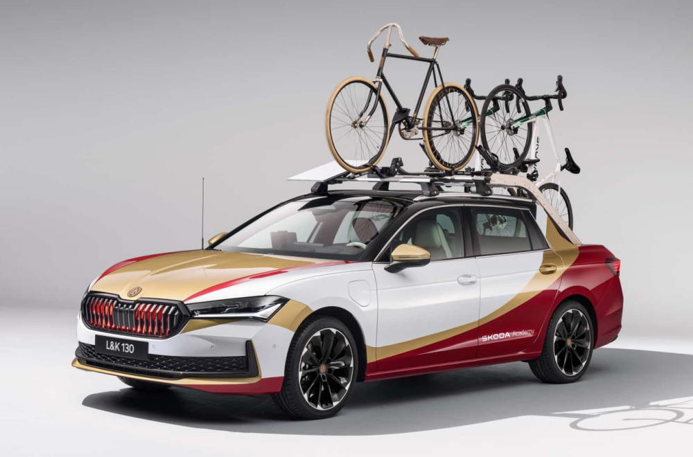 Škoda Superb postaje pikap: Unikatni L&K 130 povodom jubileja češkog brenda FOTO