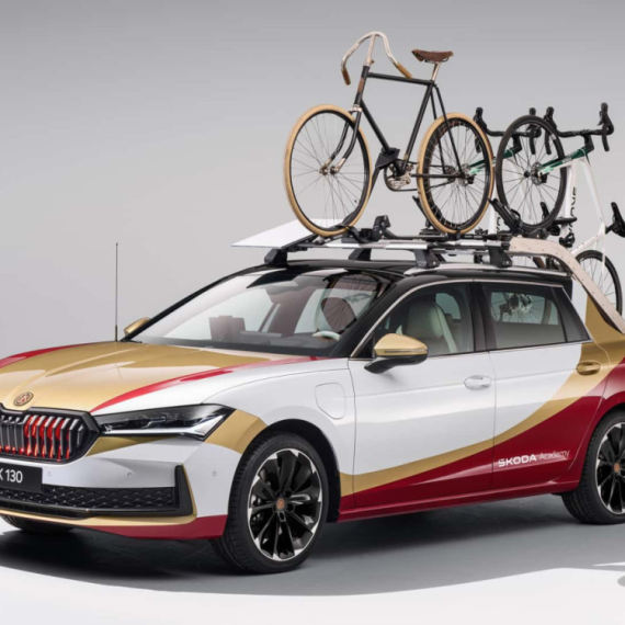 Škoda Superb postaje pikap: Unikatni L&K 130 povodom jubileja češkog brenda FOTO