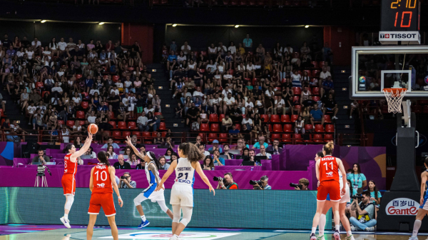 Istorija u Pireju – najposećenija utakmica u 21. veku FOTO