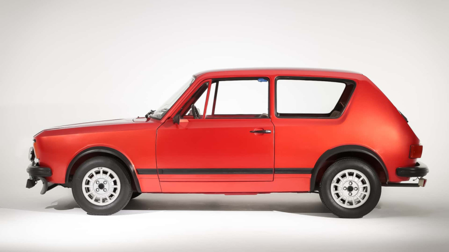 Golf je mogao da izgleda potpuno drugačije: VW pokazao zaboravljeni prototip iz 1969. FOTO