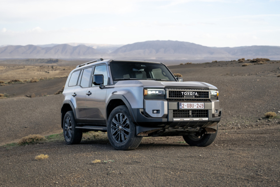 Toyota elektrifikovala Land Cruiser – ali i dalje gazi kroz 70 cm vode FOTO