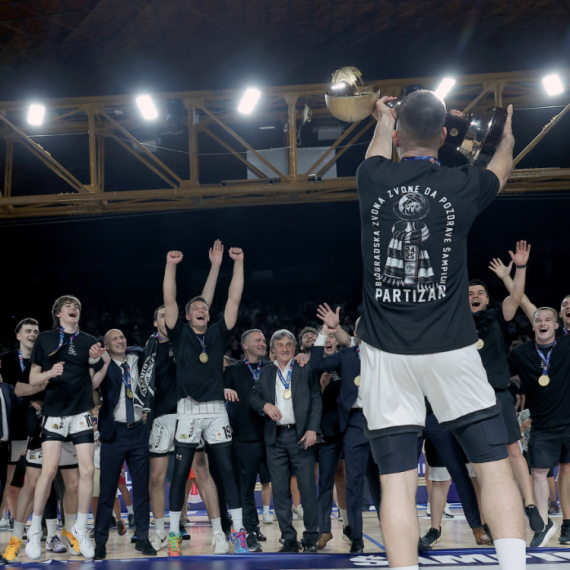 Fešta u Humskoj – vratila se titula posle 11 godina VIDEO
