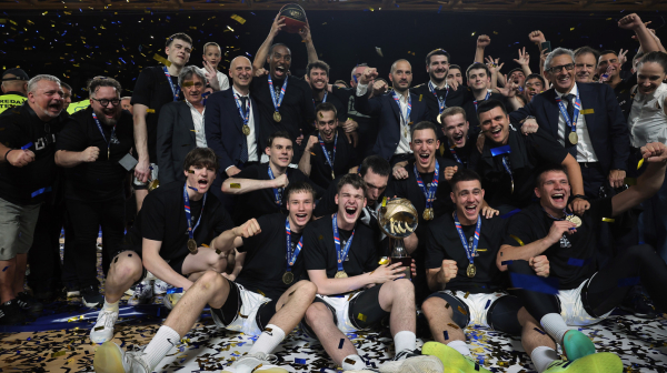 Partizan je šampion Srbije – Vašington MVP; "Potcenjeni trener dobio šansu, a sunce tuđeg neba..."