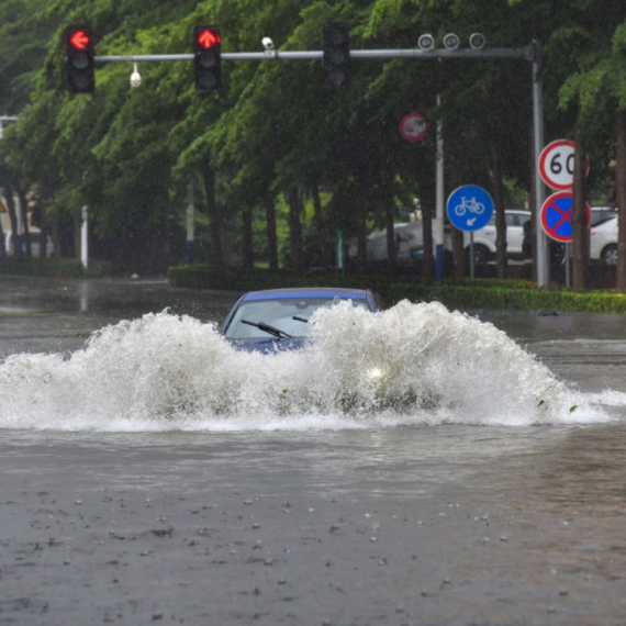 Apokalipsa u Albaniji: Gradovi pod vodom – zemlja u kolapsu FOTO/VIDEO