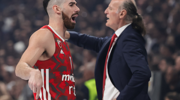Vildosa napustio Olimpijakos – da li će u crno-belo?