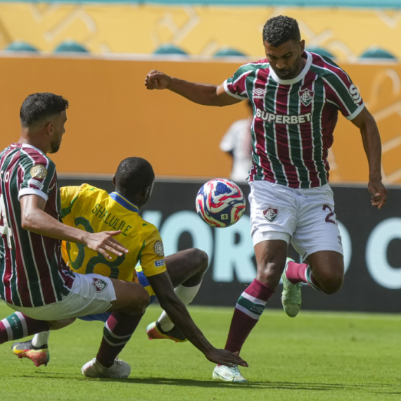 Borusija i Fluminense u 1/8 finala SP – Brazilci "preživeli" Mamelodi