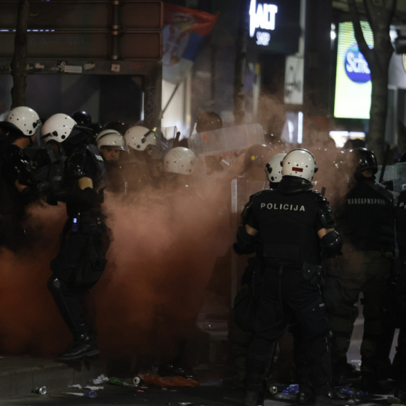 Brnabić: Velika nervoza i u Zagrebu i kod blokadera, jer je narod uz Vučića