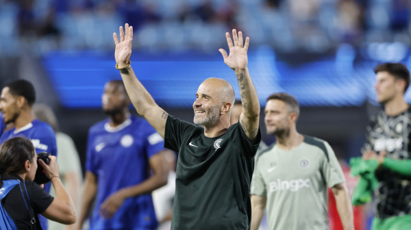 Menadžer Čelsija zagmeo na organizatore SP: "Ovo nije fudbal"