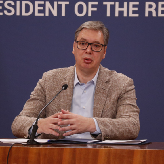 Vučić: "Otvaramo deonicu Pakovraće-Požega, zatim dve pruge"; "Dobio sam pismo od Si Đinpinga" VIDEO