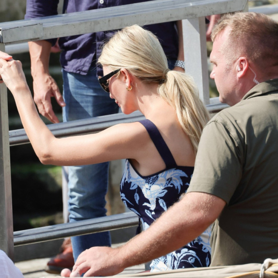 Ivanka Tramp za kraj bajke u Veneciji – šeta u najlepšoj letnjoj haljini FOTO