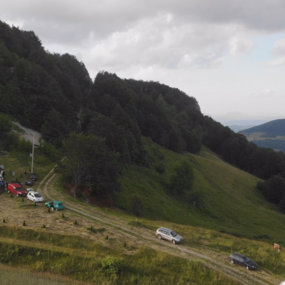 Brojne legende vezane su za Mučanj: Sve popularnija turistička atrakcija kod Ivanjice FOTO