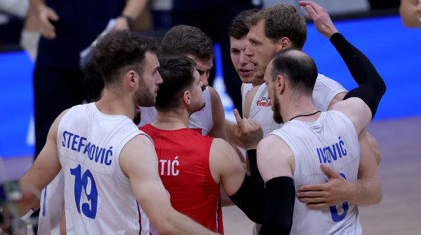 Srbija razbijena – dominacija Italije