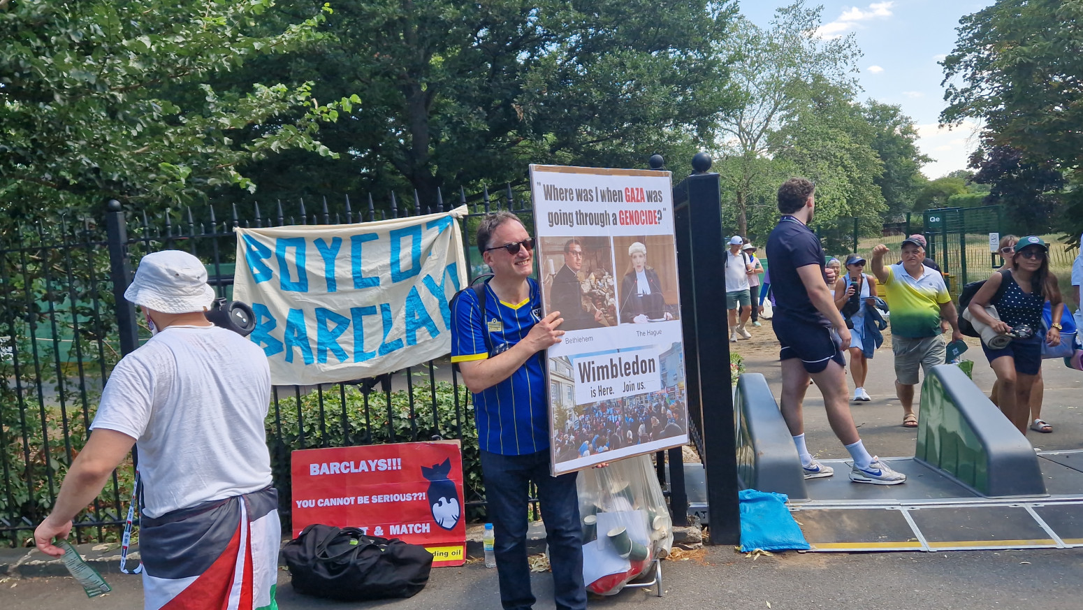 Protest ispred Vimbldona za Palestinu
