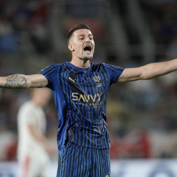 Gotovo: Milinković-Savić potpisao!