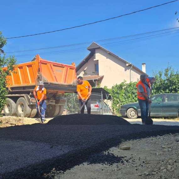 Kragujevac: Asfaltirane dve ulice u MZ Uglješnica FOTO