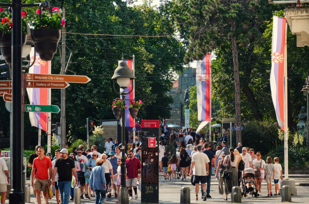 To je to, Srbija ima ovoliko stanovnika; Manje nas je za skoro pola miliona