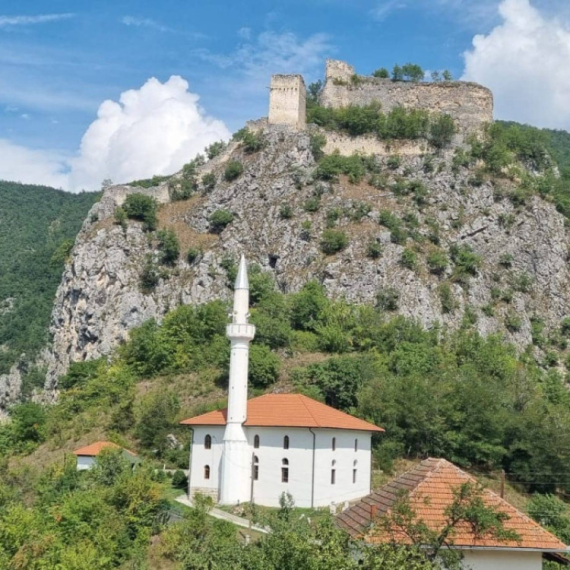 Srednjovekovni biser sijaće u punom sjaju: Uređuje se unutrašnjost tvrđave Mileševac FOTO