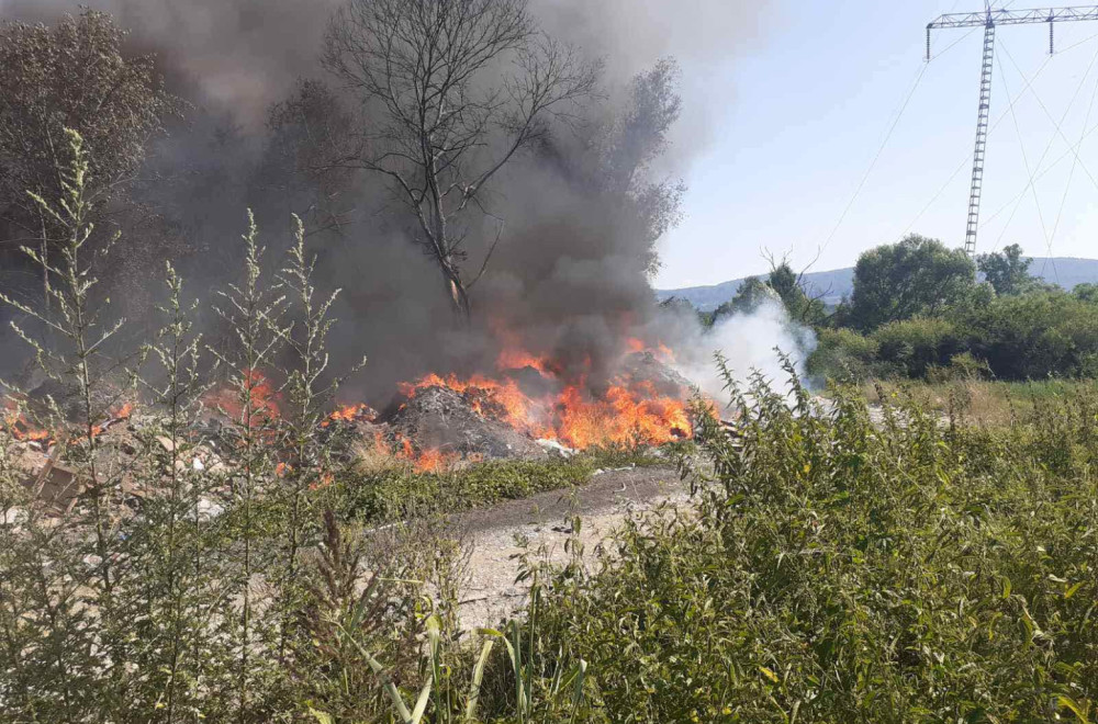 Nakon požara na deponiji – merenja pokazala da vazduh nije zagađen
