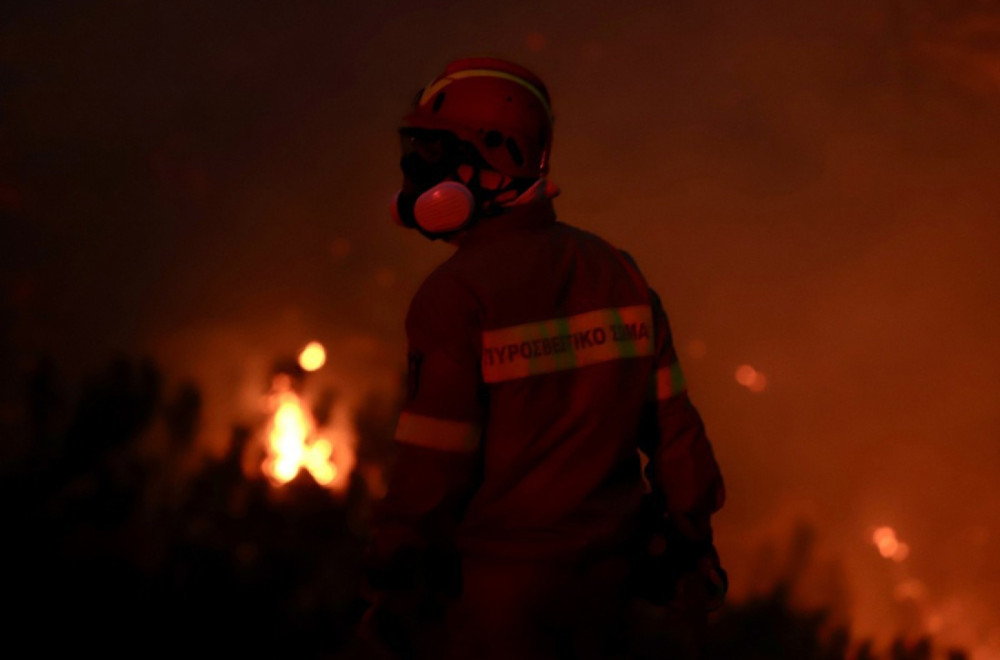 Krit u plamenu; Besni veliki požar, evakuisano stotine ljudi; Dramatični snimci FOTO/VIDEO