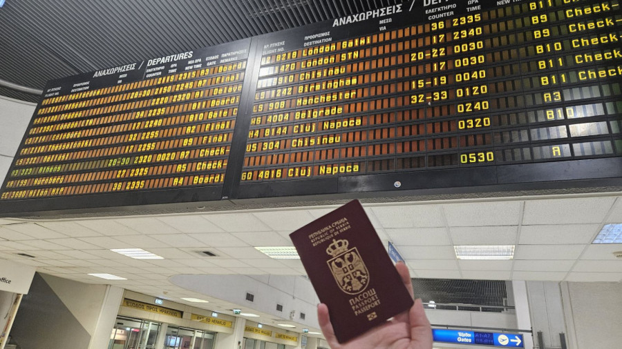 Seven-hour wait at passport control: Latest system glitch causes chaos for travelers