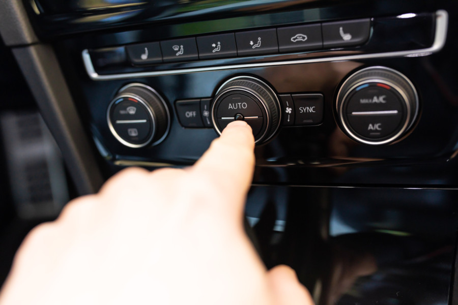 Putujete automobilom u Italiju ili Nemačku? Ova navika vas može skupo koštati
