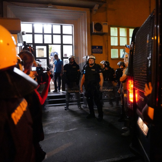 MUP upozorio blokadere: Policija će preduzeti sve mere da zaštiti javni red i mir