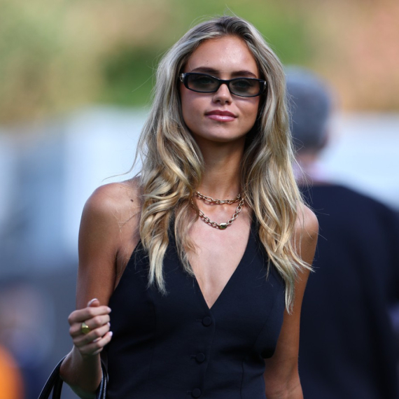 Lepa Bosanka došla da podrži Janika Sinera: Da li je ovo njegova devojka? FOTO