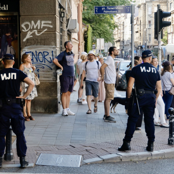 Oglasio se Dačić: Građani, ne sukobljavajte se s policijom