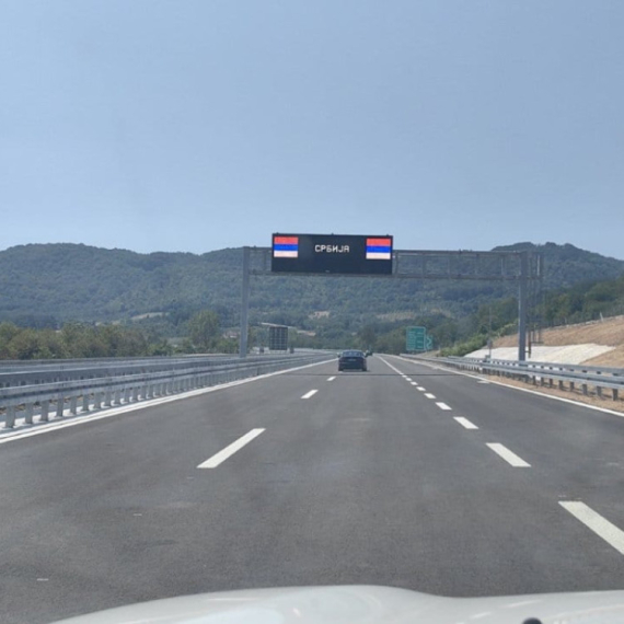 Evo kako izgleda nova deonica auto-puta koju je Vučić svečano otvorio FOTO