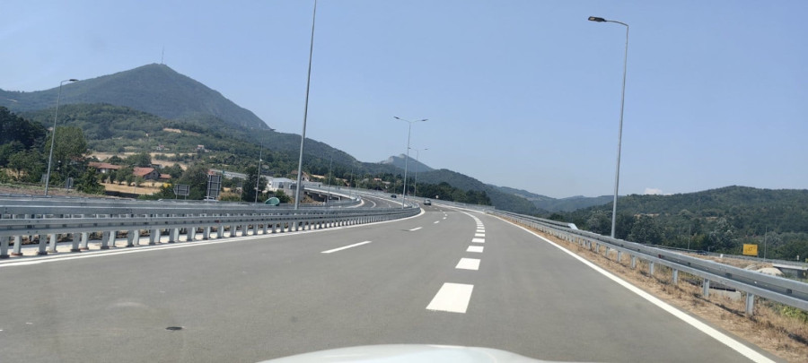 Evo kako izgleda nova deonica auto-puta koju je Vučić svečano otvorio FOTO