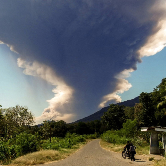 Izdato upozorenje, otkazani letovi: Destinacija koju Srbi vole ugrožena FOTO/VIDEO