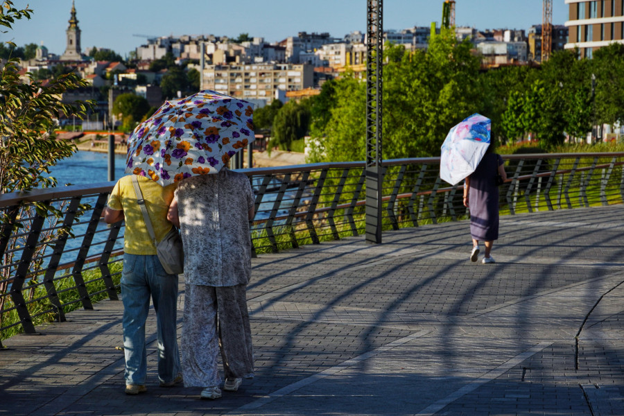 Novi toplotni talas pred Srbijom – goreće tlo: Ovog datuma temperature oko 40 stepeni FOTO