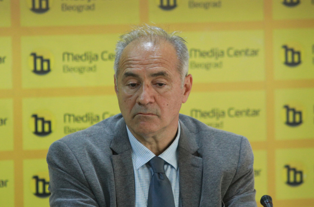 Zašto je besedu Mila Lompara u Baru čitao o. Slobodan Zeković, dok je Lompar istovremeno govorio u Beogradu?