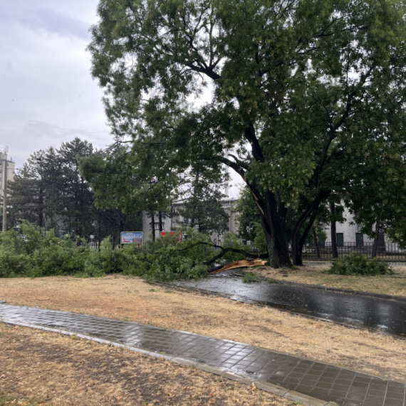 Beograd na udaru; Najnovije upozorenje: Spremite se, u naredna dva sata... FOTO