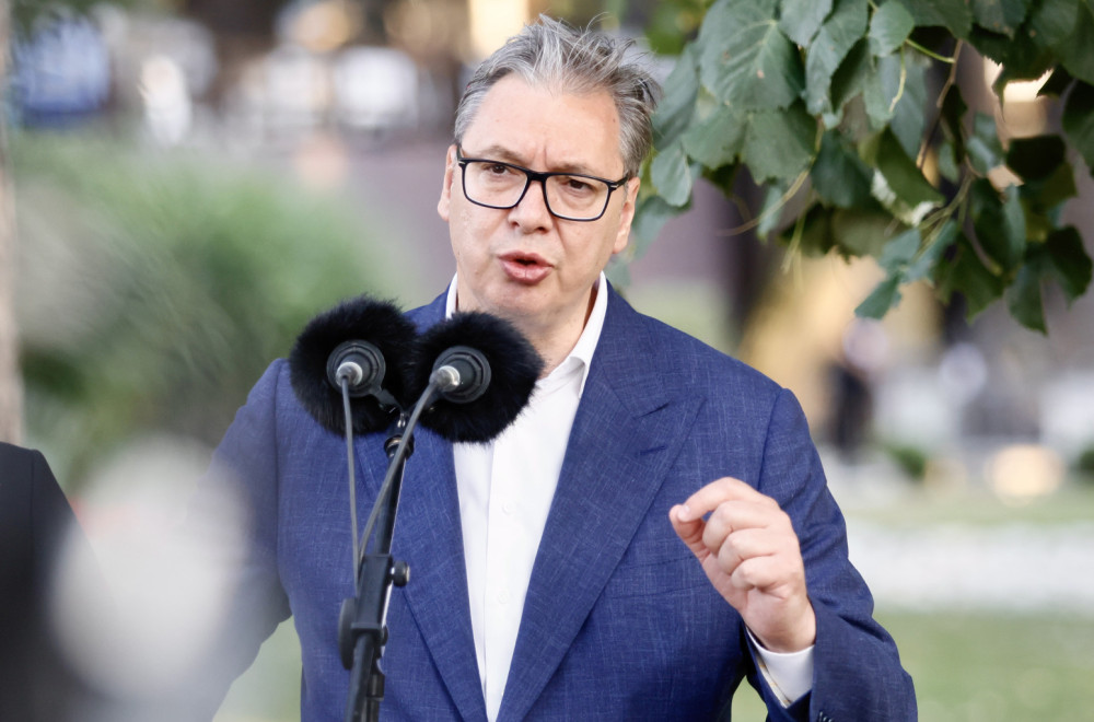 Vučić blokaderima: Zaustavite se u mržnji prema svojoj zemlji; Milijarde su uložene u rušenje Srbije