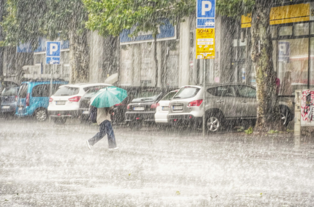 Rain falls on Serbia; RHMZ sounds alarms – strong gusts of wind, thunder and hail threaten