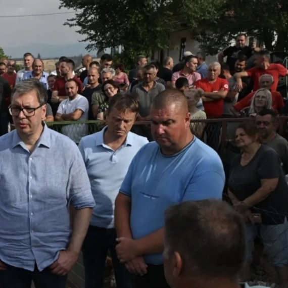 Vučić visited the places most at risk of fire: We are solving everything from budget reserves PHOTO