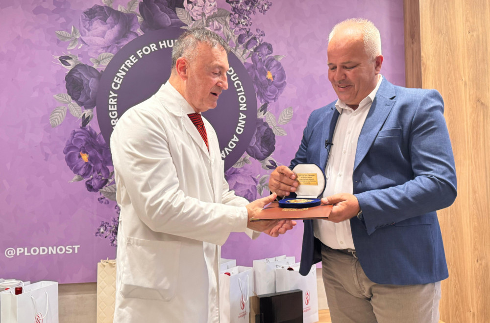 Zahvaljujući samo jednom doktoru u u Aleksinac "stiglo" još 100 beba FOTO