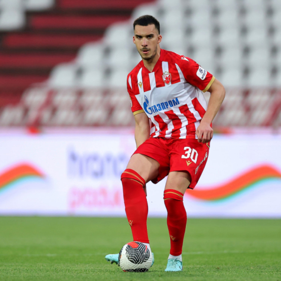 Zvezda prodala 21-godišnjeg štopera Šveđanima
