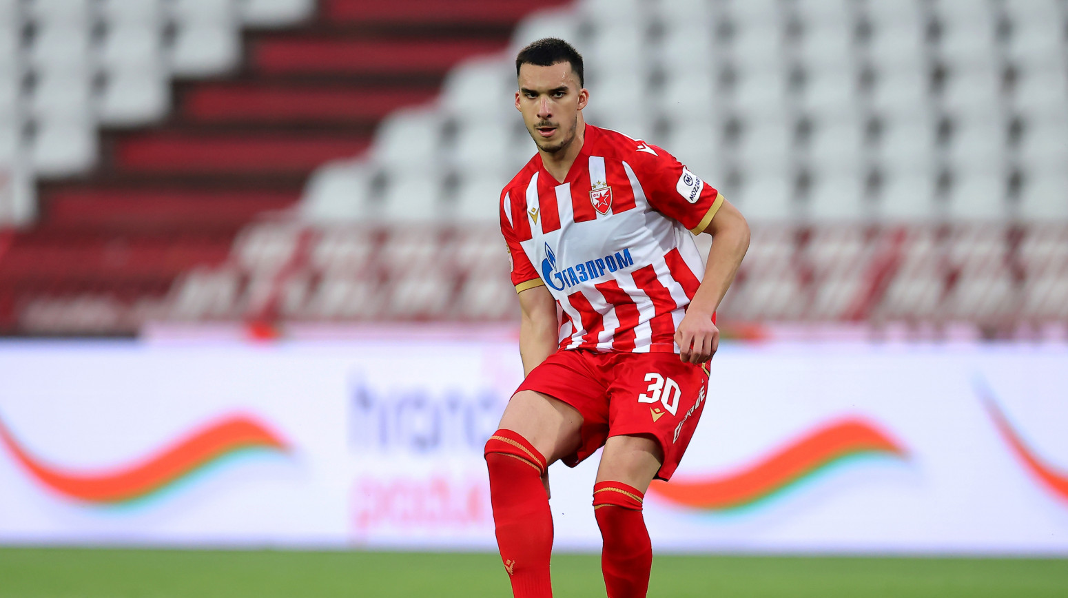 Zvezda prodala 21-godišnjeg štopera Šveđanima