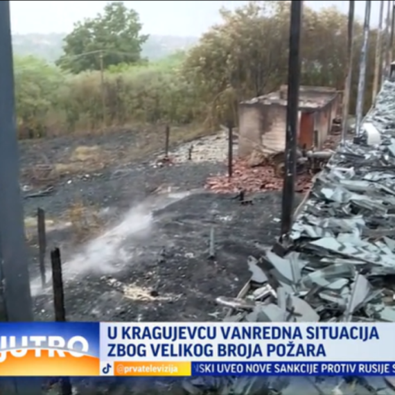 Kritična situacija i u Šumadiji: Zbog požara meštani ostali bez svega VIDEO