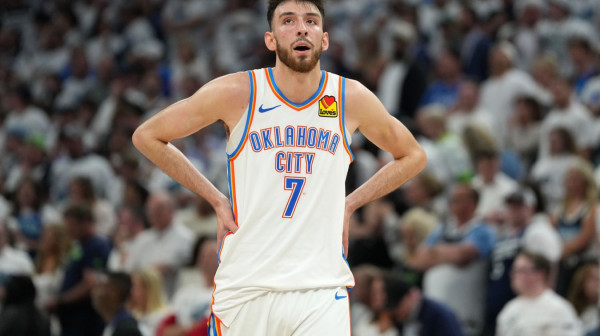 Oklahoma dala Holmgrenu 250 miliona!