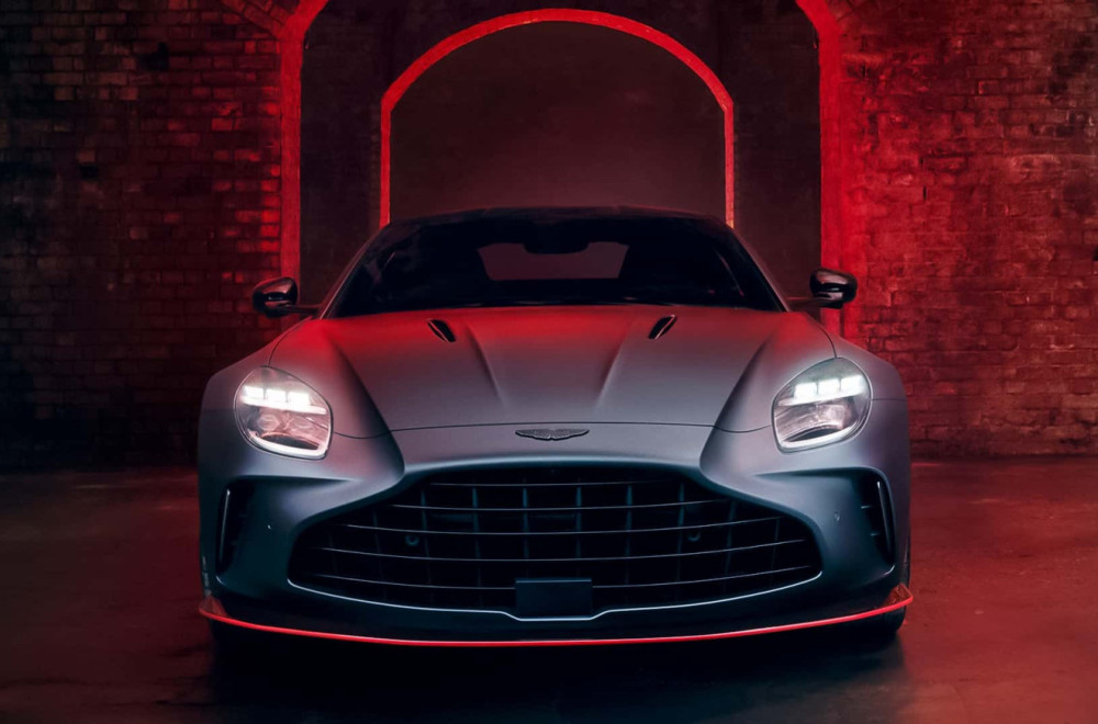 Aston Martin Vantage S: Još više snage i luksuza – ali uz mekšu vožnju FOTO