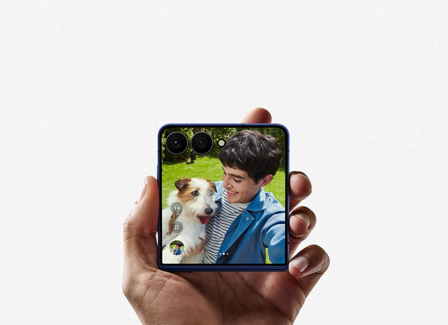 Samsung predstavio svoj najtanji sklopivi telefon VIDEO